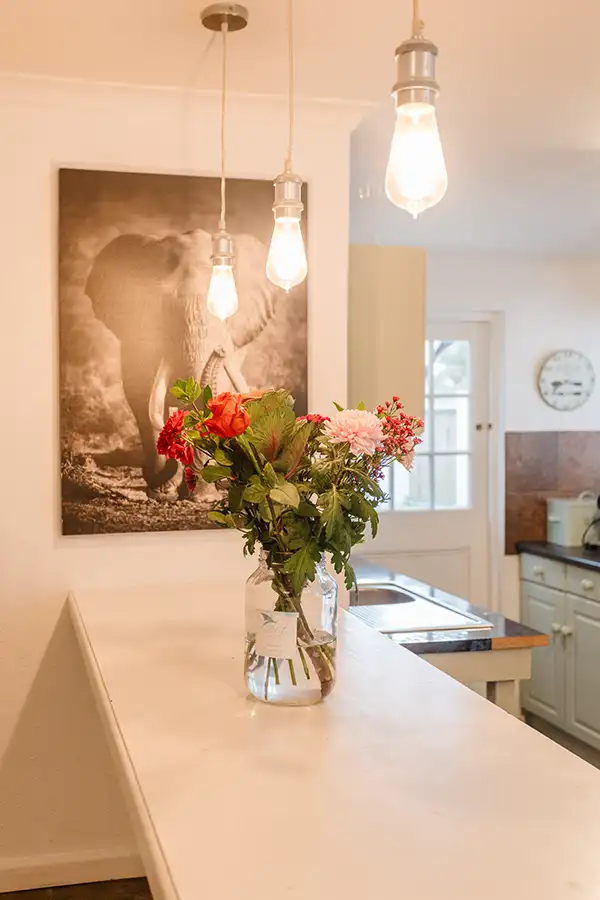 Flower vase