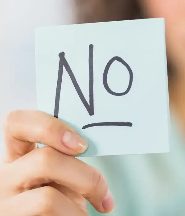 liberty-alcohol-detox-woman-holding-note-word-no-page