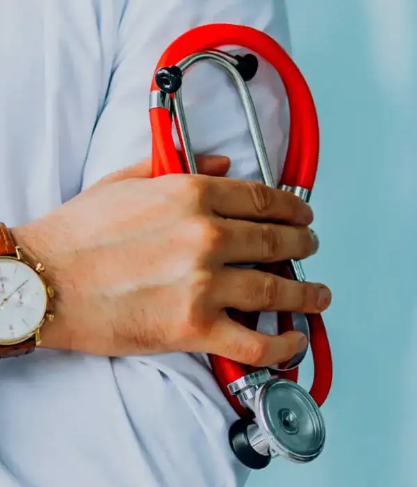 liberty-doctor-holding-stel-prescription-drugs-page